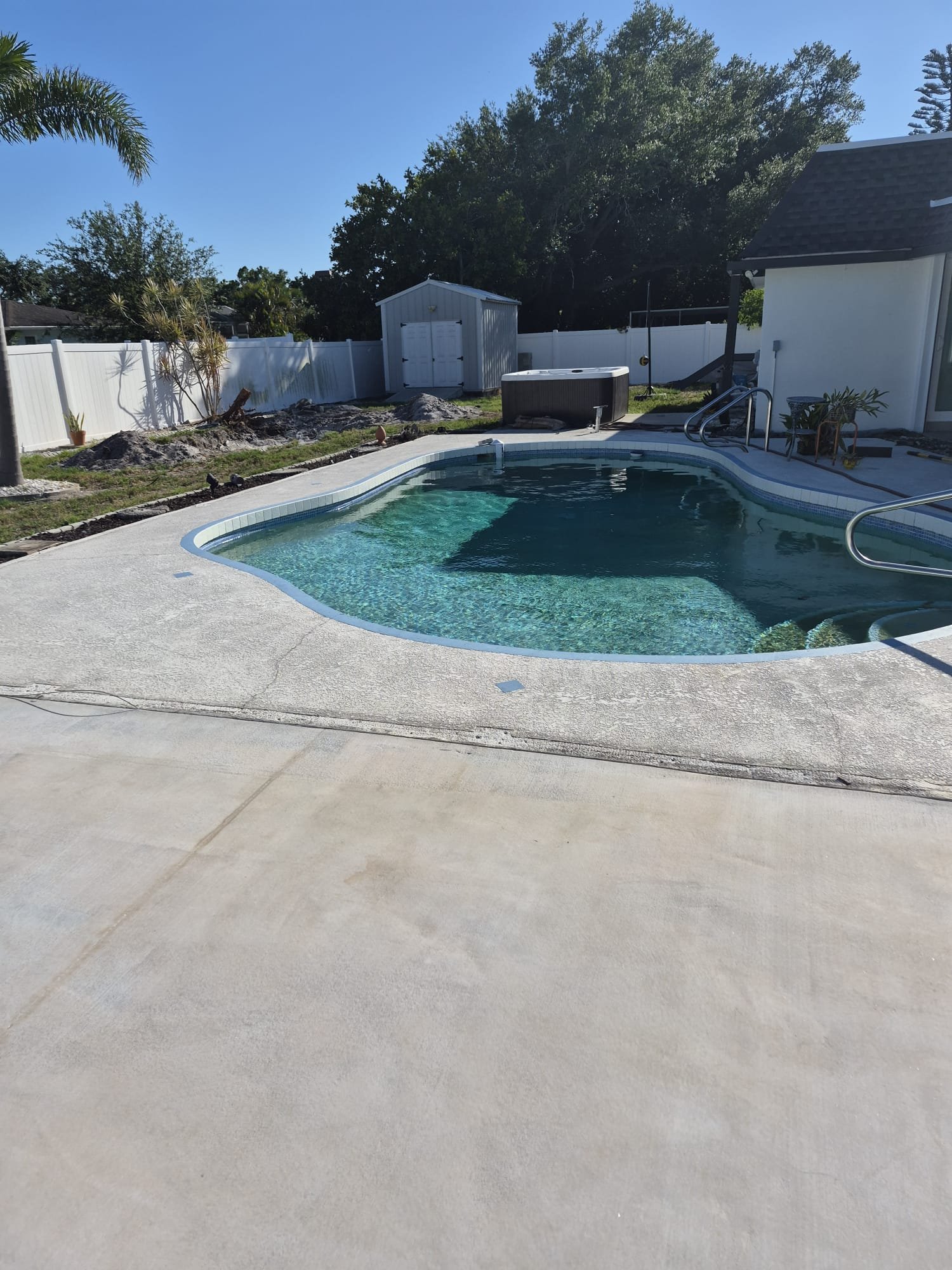Completed remodeling work by Multiservices Belloso in Bradenton, Florida