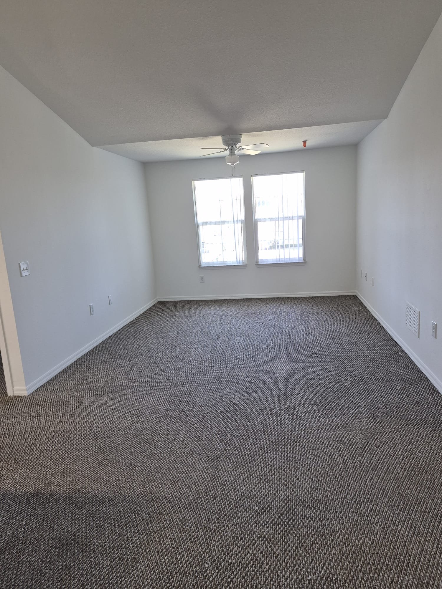 Finished drywall and paint in a Bradenton, Florida home